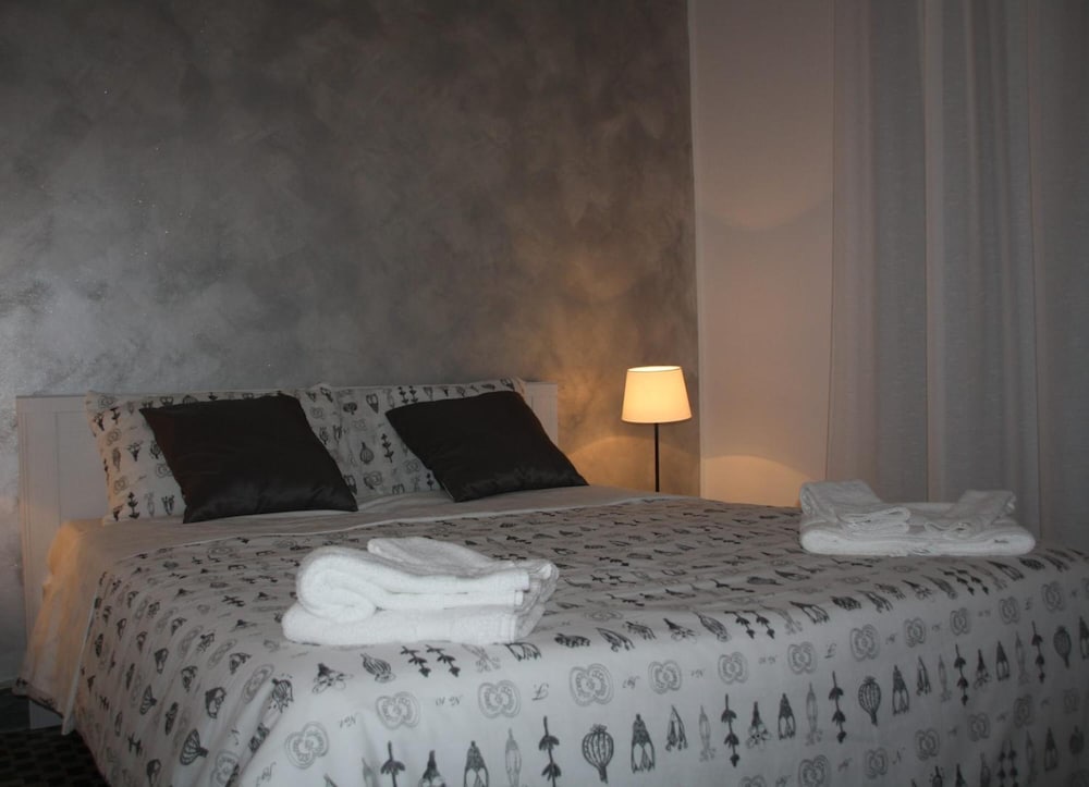 Фото Central House