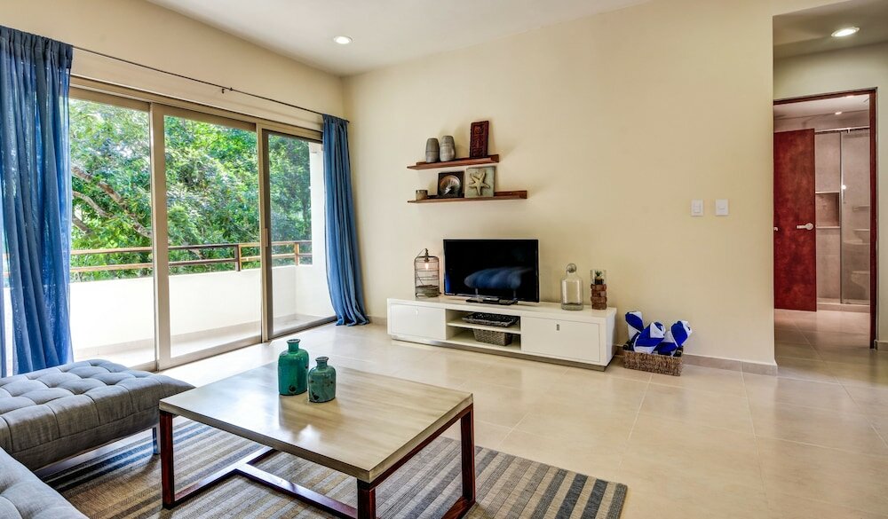 Фото Anam 1 bedroom apartment with balcony sleeps 3