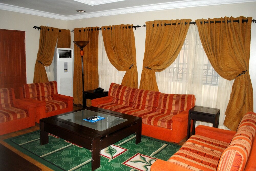 Фото Grand Inn & Suites