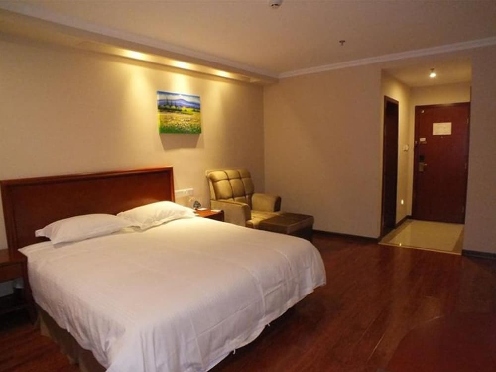 Фото GreenTree Inn Xuzhou High Speed Railway Station Express Hotel