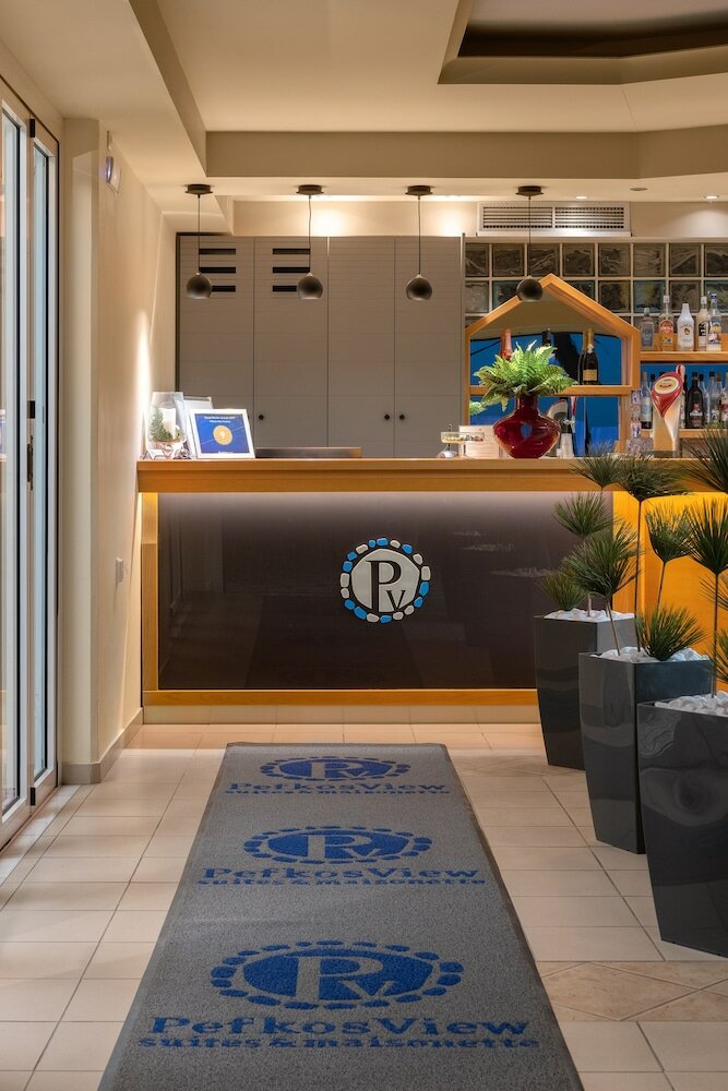 Фото Pefkos View Suites & Maisonette