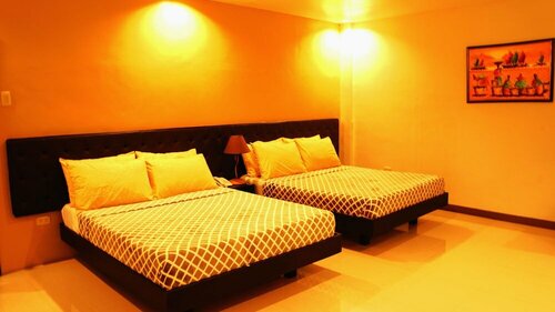 Гостиница Urbantel Hotel в Лусене
