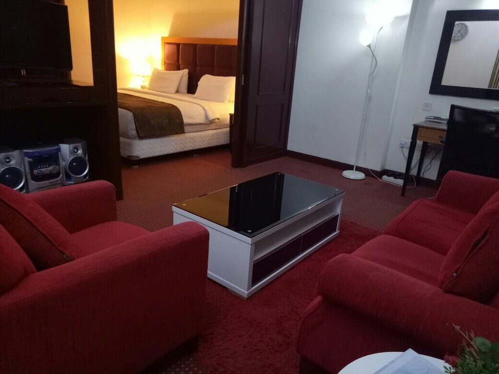 Фото Real Point Suites at Times Square