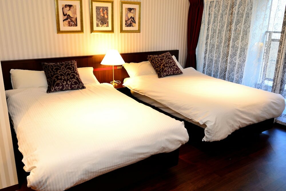 Фото Very Hotel Dotonbori