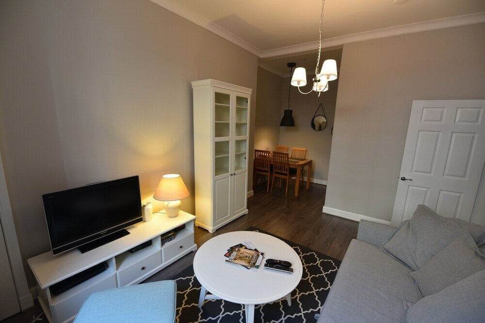 Фото First - Meadowbank House Apartment