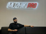 Muzhiki Pro (Mira Avenue, 6) ، صالون حلاقة