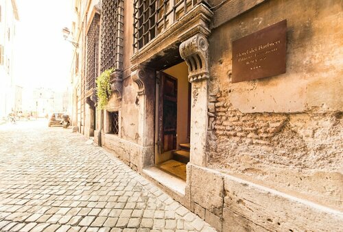 Гостиница Hotel dei Barbieri в Риме