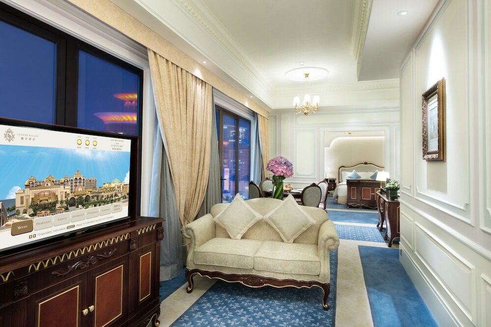 Фото Legend Palace Hotel