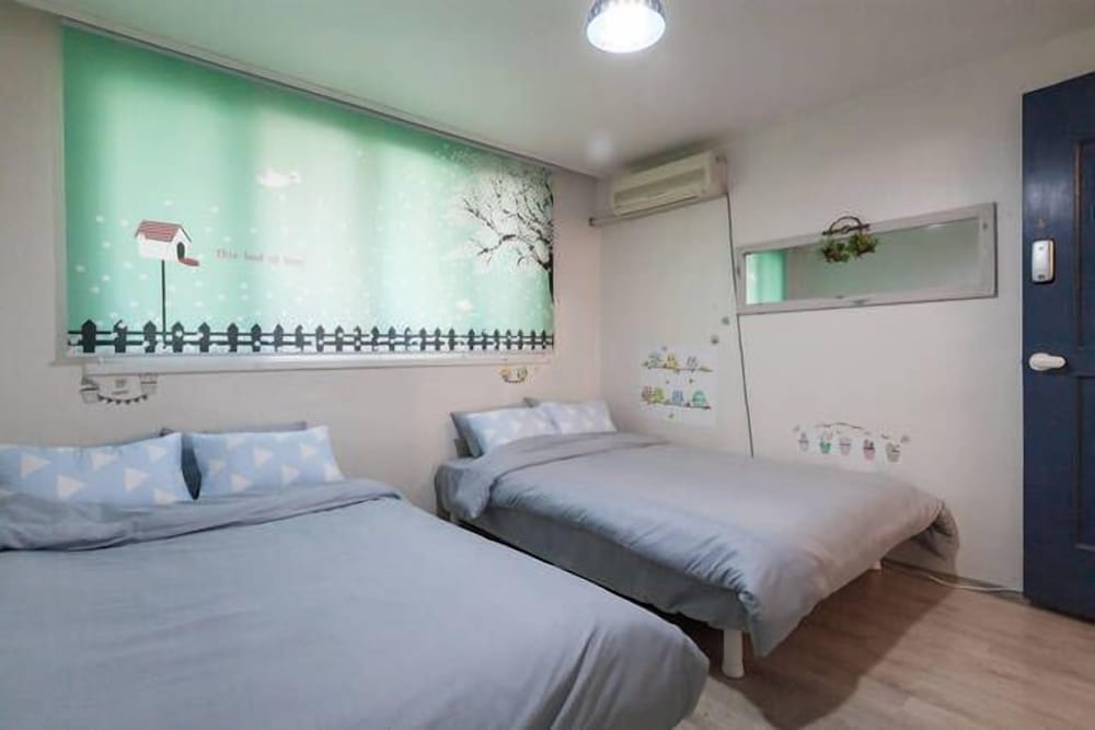 Фото Kiki House 2 Hongdae Stn