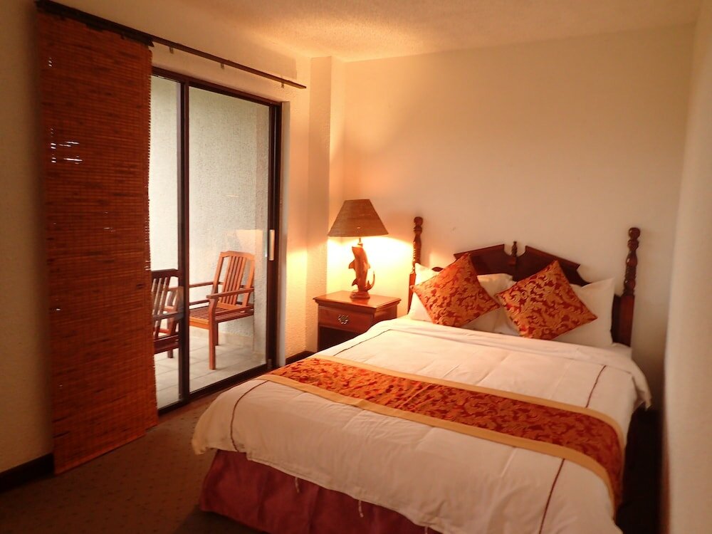 Фото Cliffside View Hotel