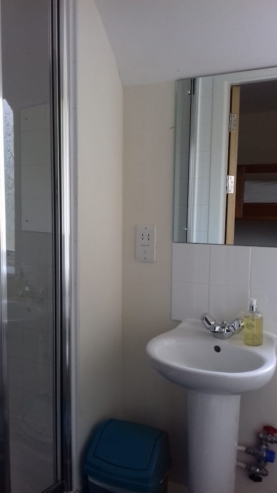 Фото Ludlow Mascall Centre