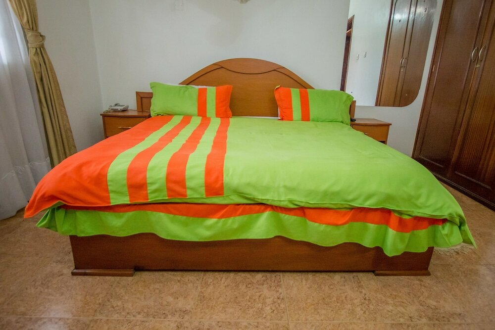 Фото Отель Zebra