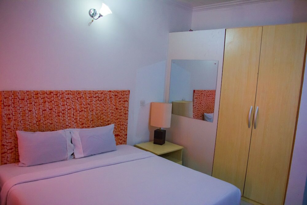 Фото Pilgrims Brook Hotels Ltd