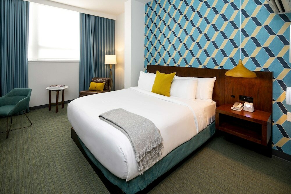 Фото Unscripted Durham