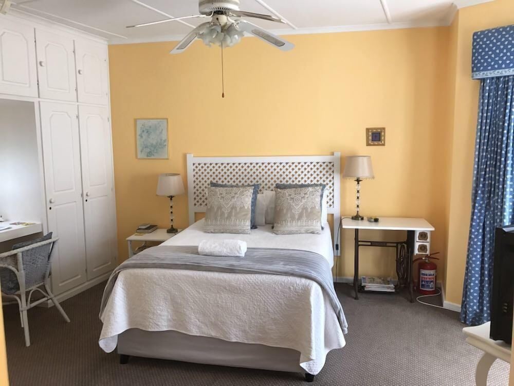 Фото Pug and Putter