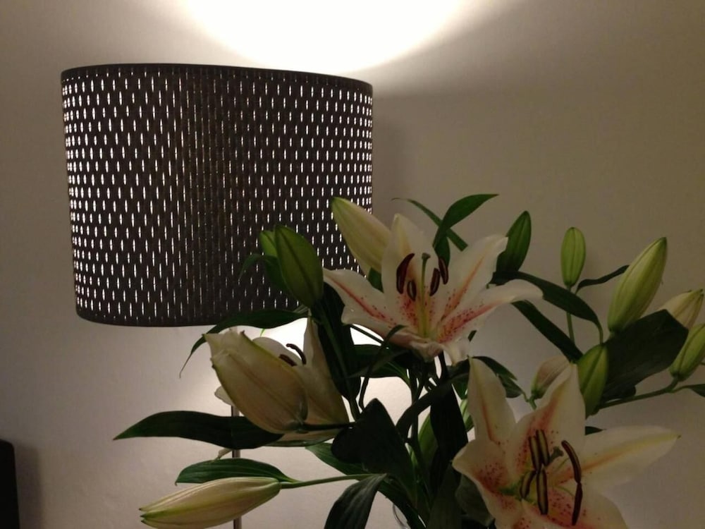 Фото 1 Bedroom Apartment In Prime Location