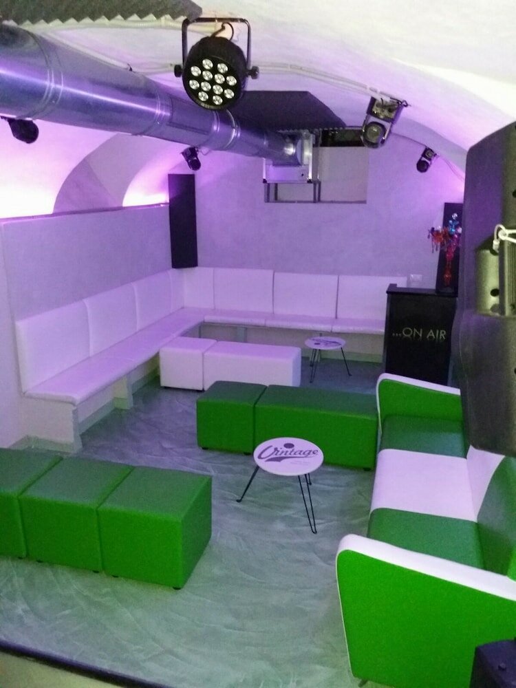 Фото Lady B bed & breakfast