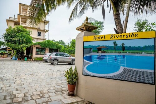 Гостиница Hotel Riverside в Багмати