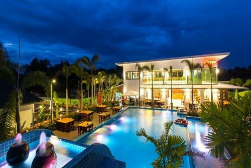 Гостиница Green terrace Resort & Restaurant в Чантхабури