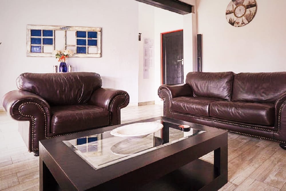 Фото Glenluce Guesthouse