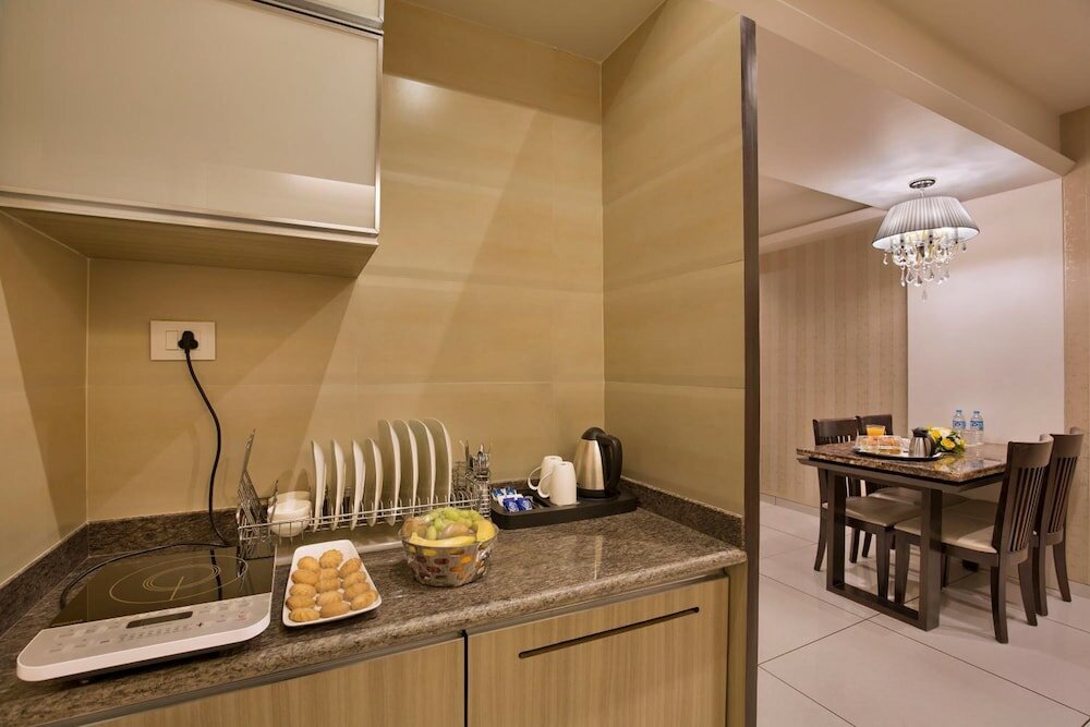 Фото The Baroda Residency