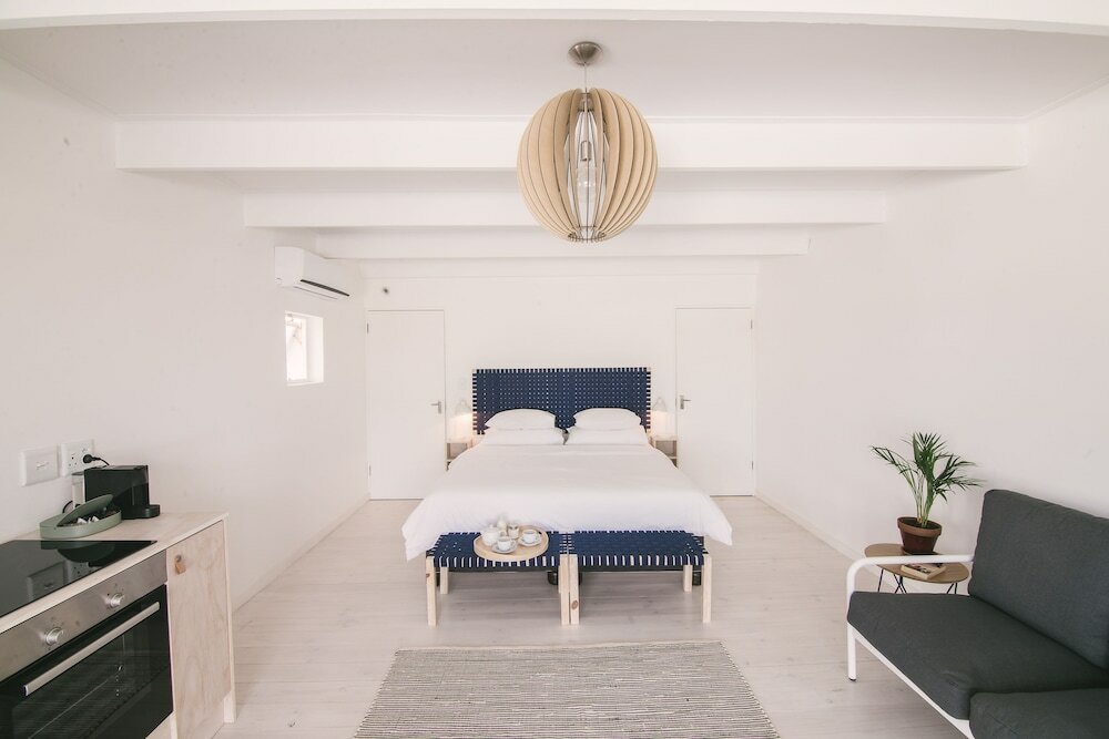 Фото Shiraz Estate Villa & Studios