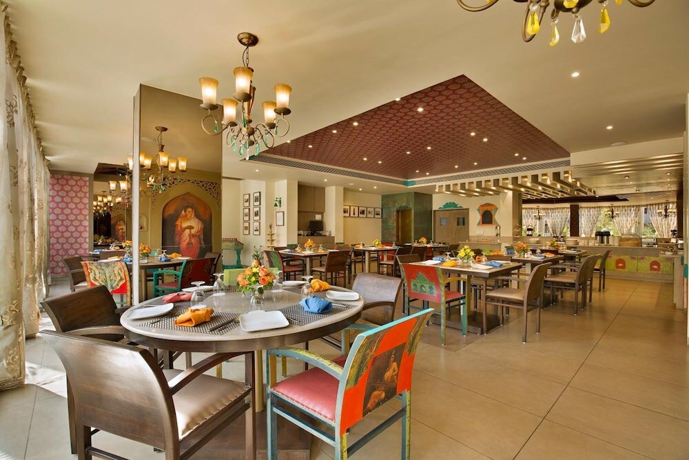 Фото The Baroda Residency