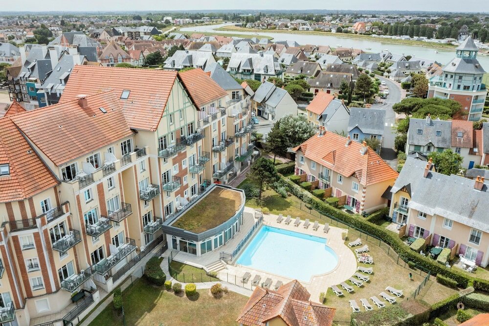 Фото Pierre & Vacances Résidence Port Guillaume