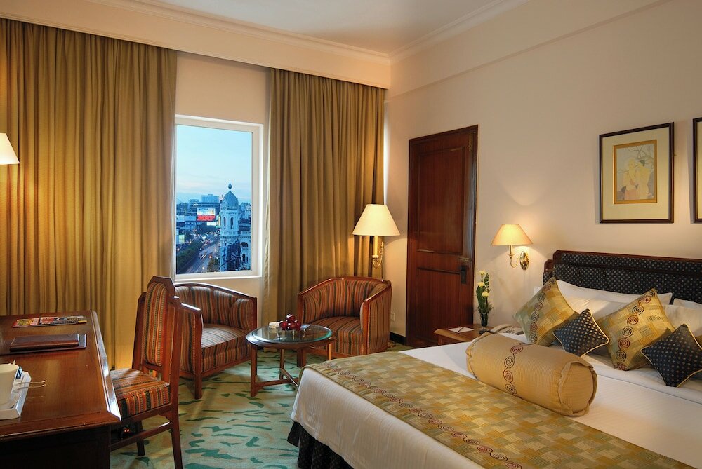 Фото Peerless Hotel Kolkata