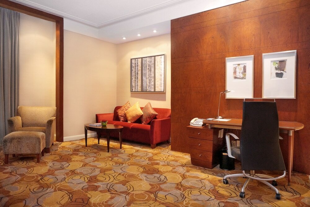 Фото New Coast Hotel Manila