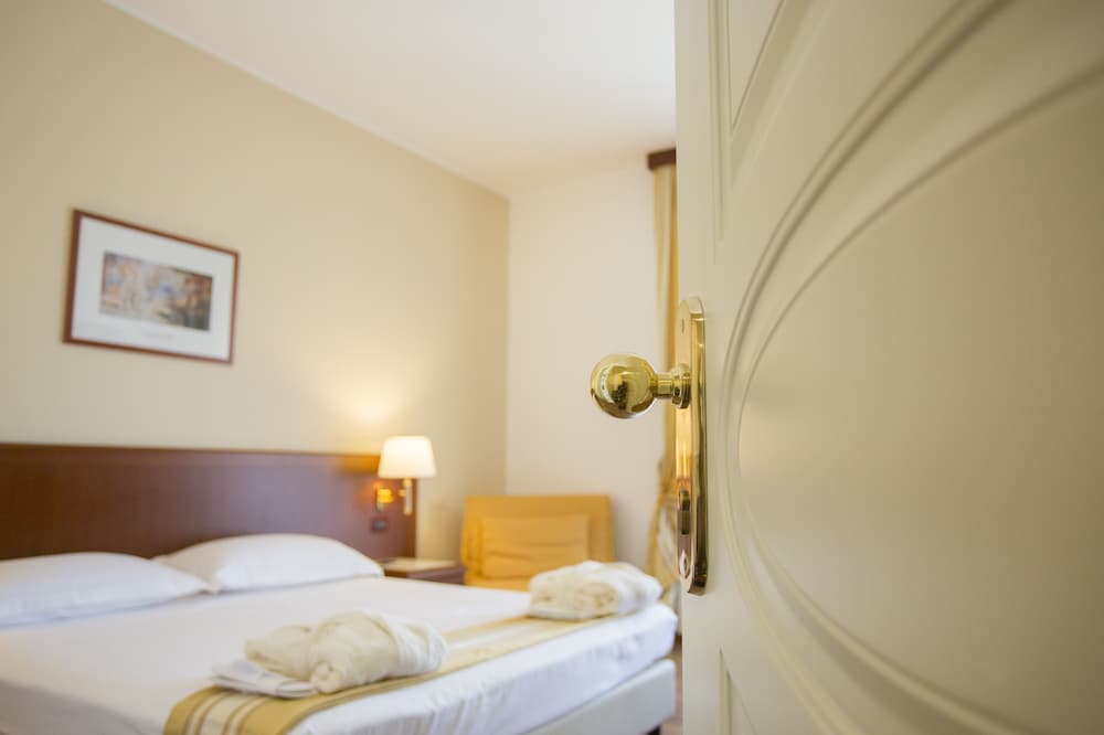 Фото Hotel Europa