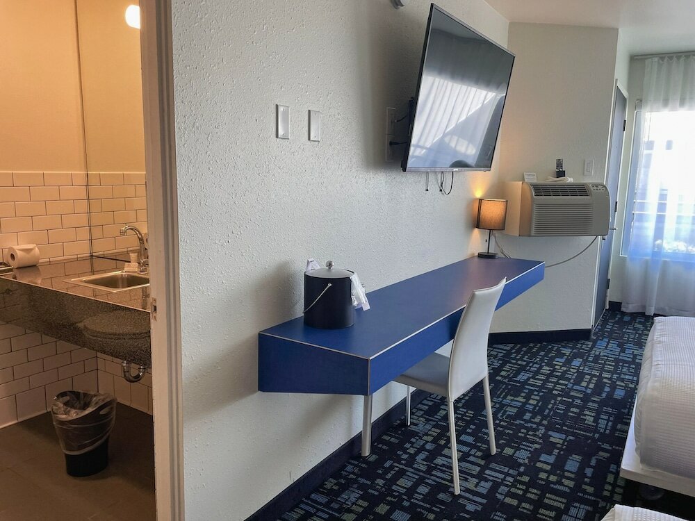 Фото Jupiter Hotel