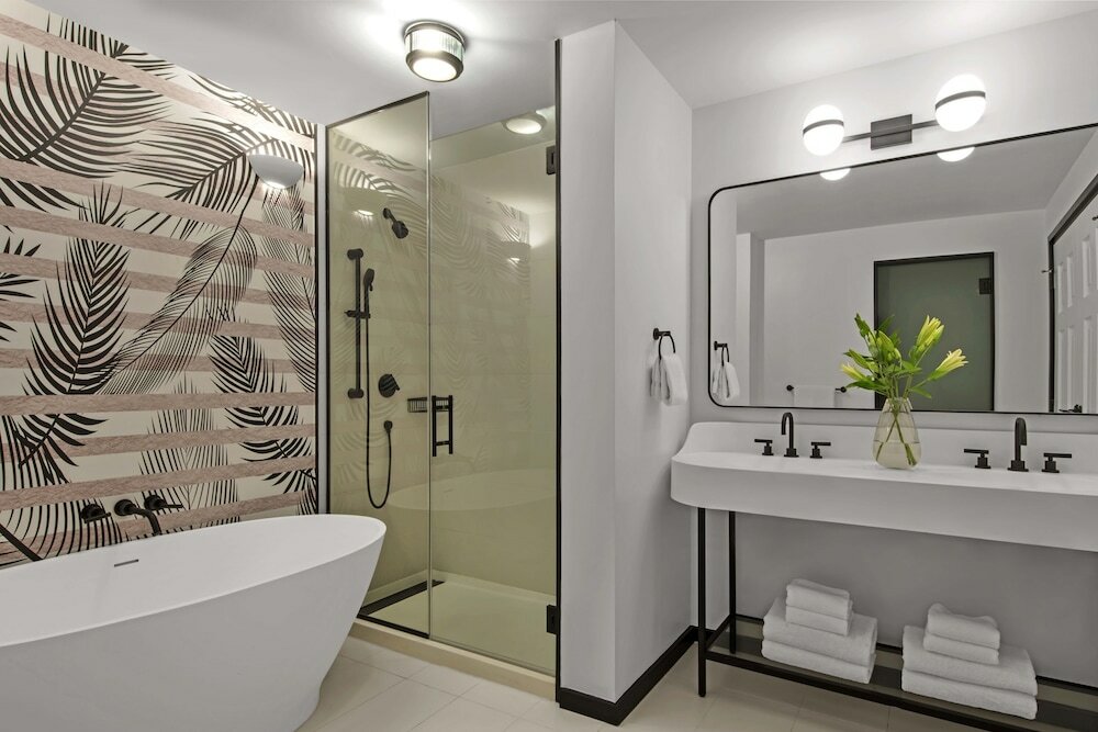 Фото Kimpton Hotel Fontenot, an Ihg Hotel