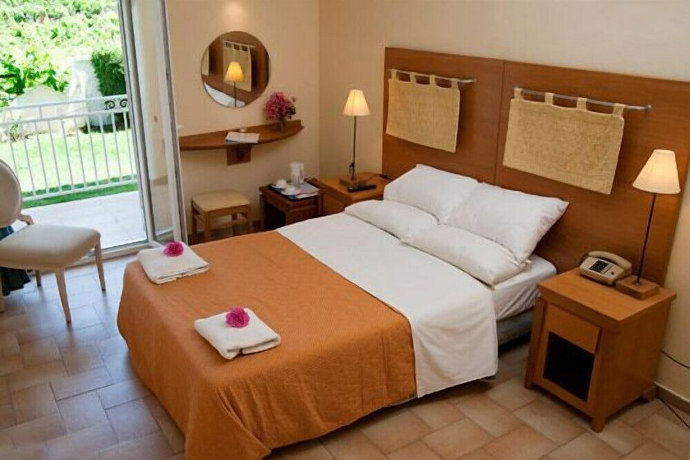 Фото Hotel Coral