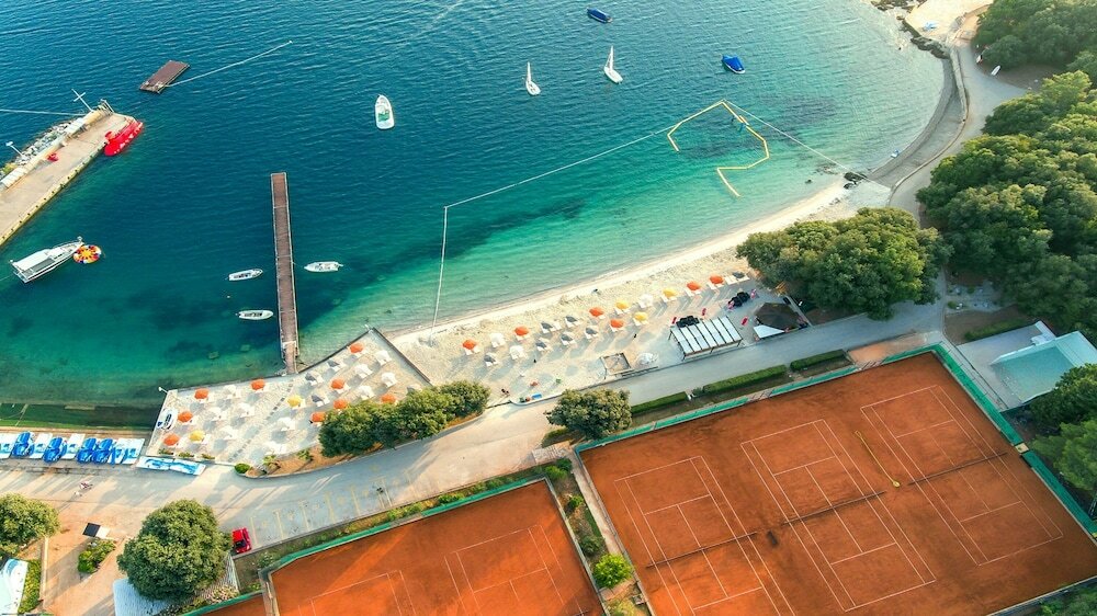 Фото Valamar Club Tamaris Resort