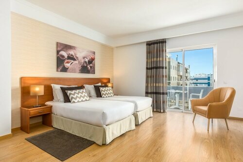 Внешний вид отеля Dom Jose Beach Hotel в Луле, фото 4