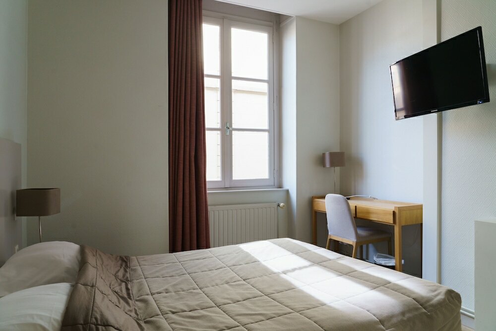 Фото Hotel du Theatre