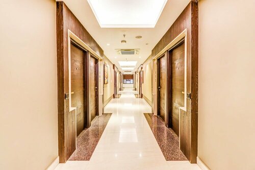 Гостиница FabHotel Solitaire в Лакхнау
