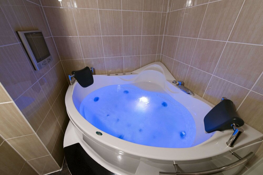 Фото Alo alo - Adults Only