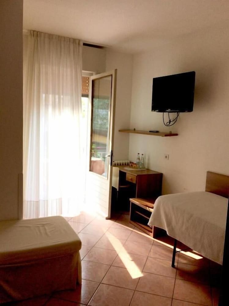 Фото Hotel Baitone