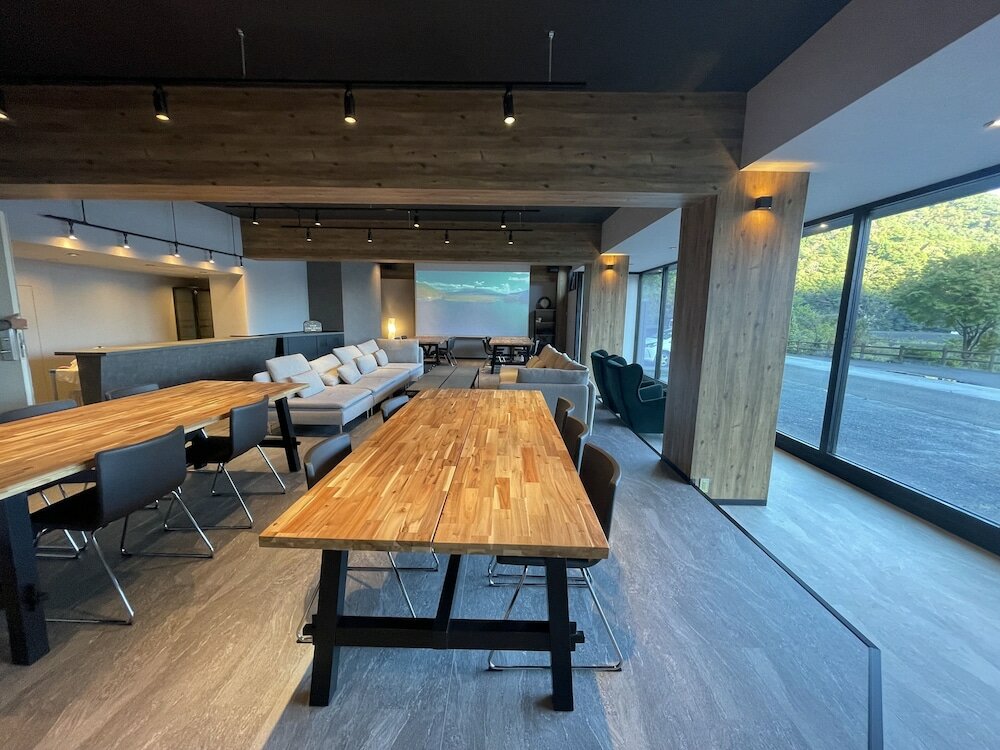 Фото Shoji Lake Hotel