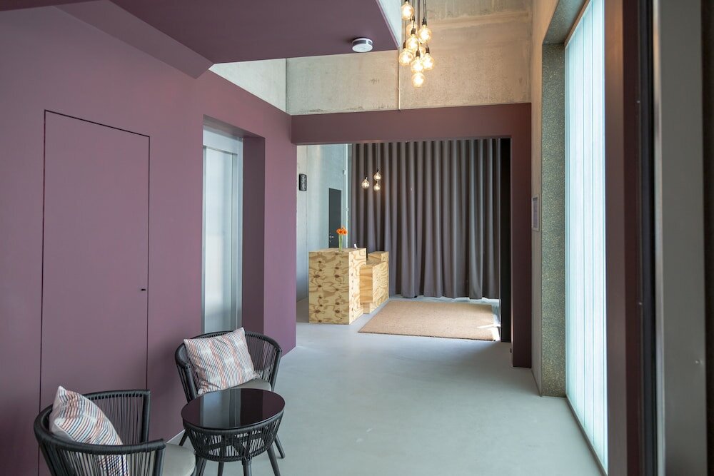 Фото Elferrooms Hotel