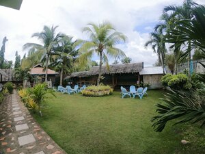 отель Bohol Sea Breeze Cottages & Resort