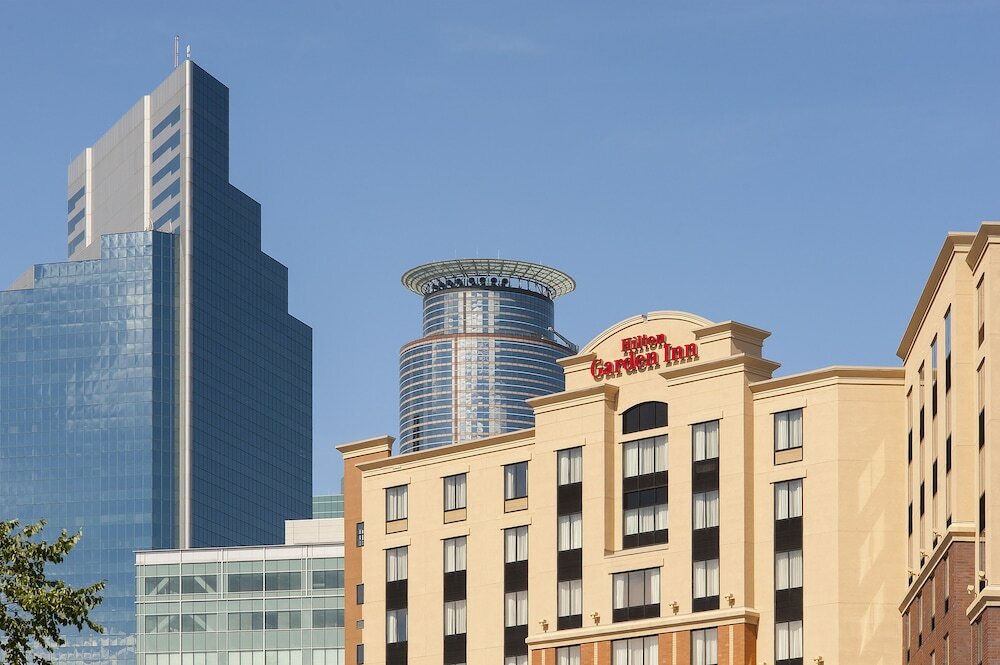 Фото Hilton Garden Inn Minneapolis Downtown