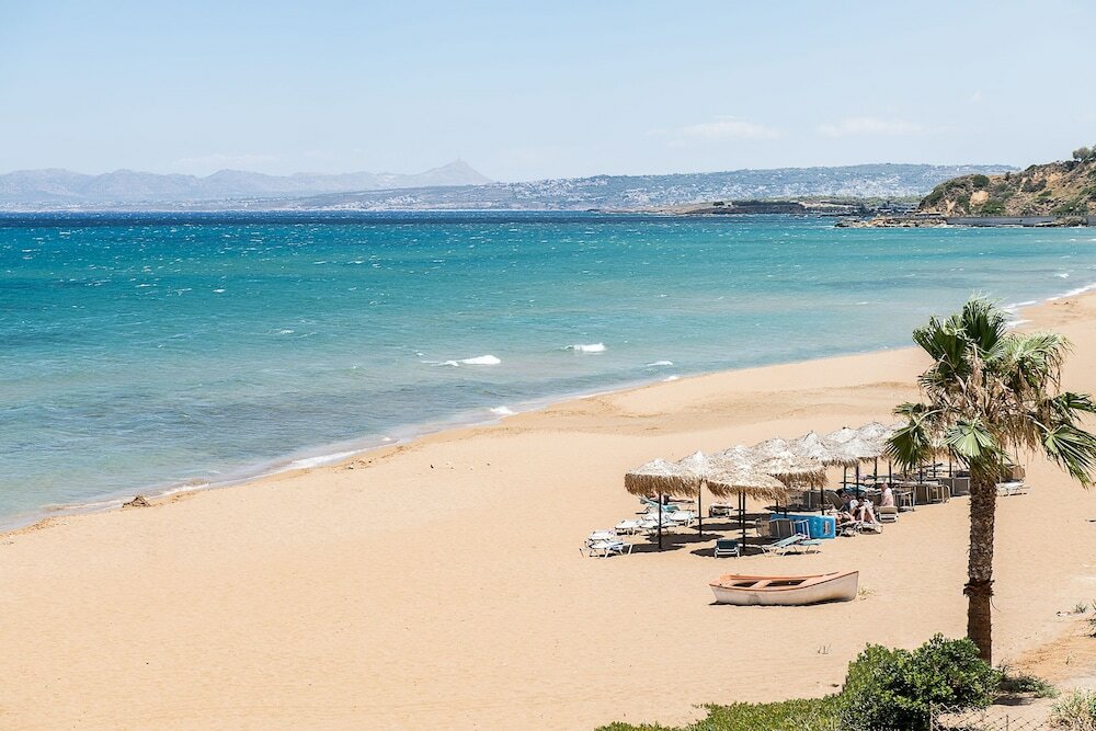 Фото Hotel Koukouras