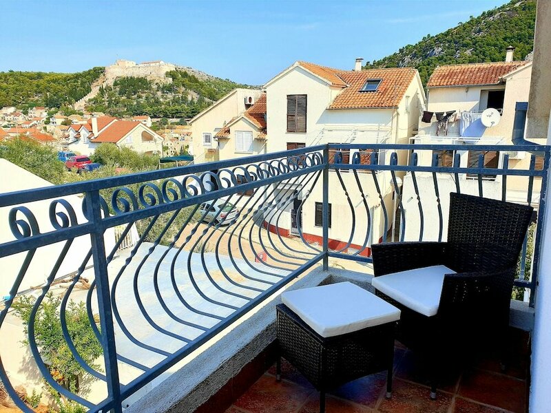 Апартаменты Villa Sandra Hvar в Хваре
