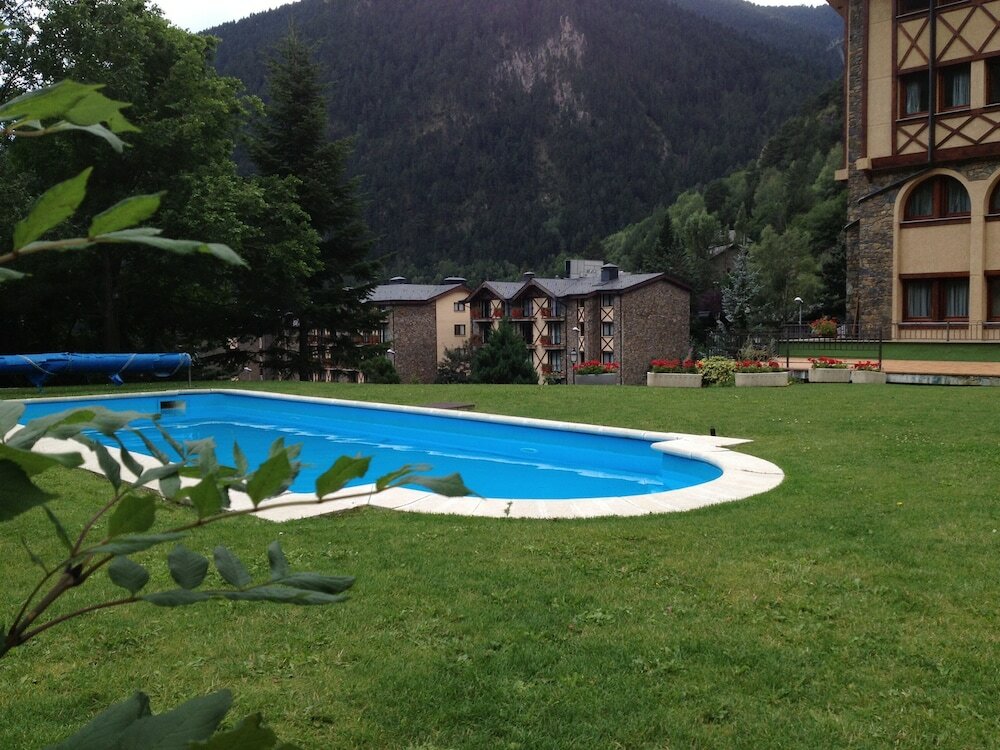 Фото Hotel Xalet Verdú