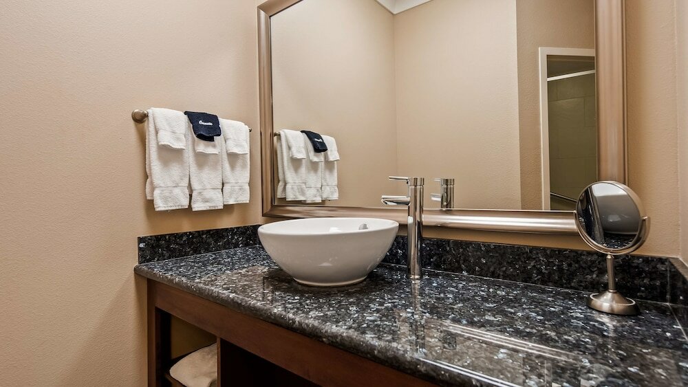 Фото Best Western Plus Avita Suites