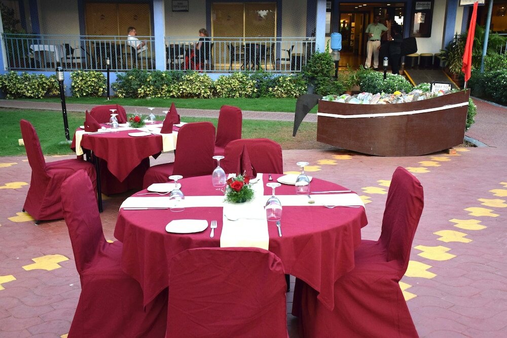 Фото Regenta Baywatch Resort Goa