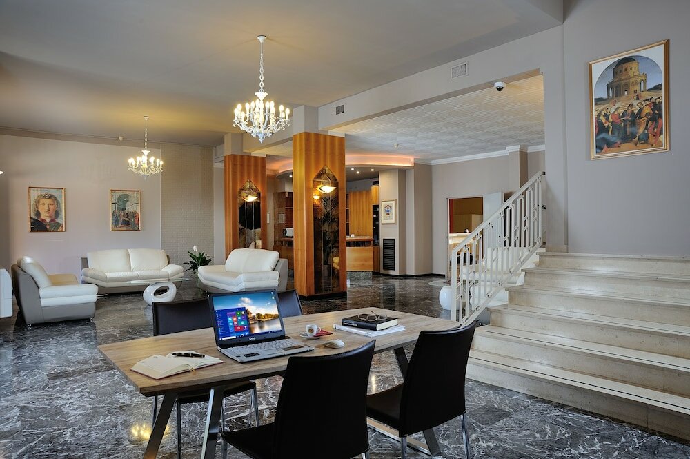 Фото Hotel Piero Della Francesca